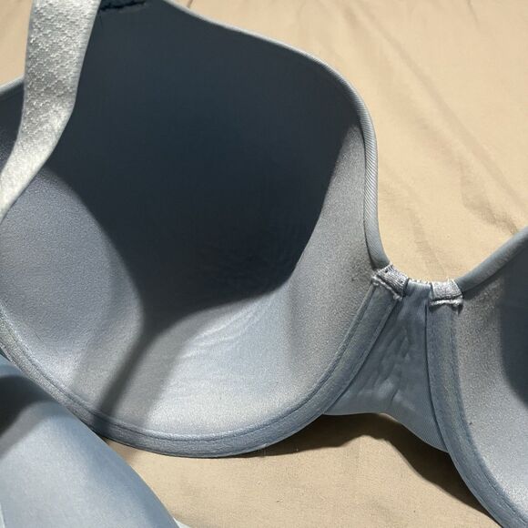 Vanity Fair Underwire Full Coverage Light Blue Lace Bra Womens Size 42D - Picture 10 of 14